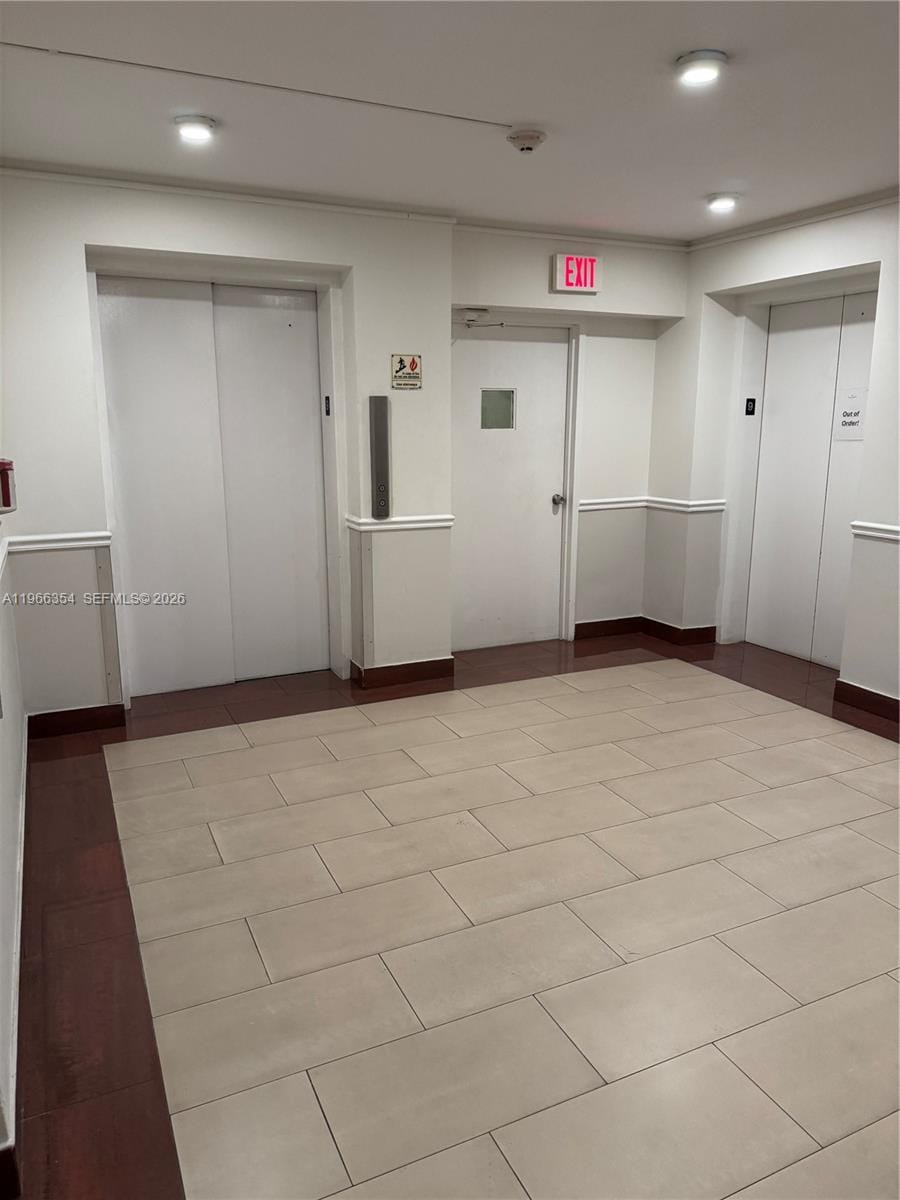 2899 Collins Avenue 936, Miami Beach, FL 33140 photo 20