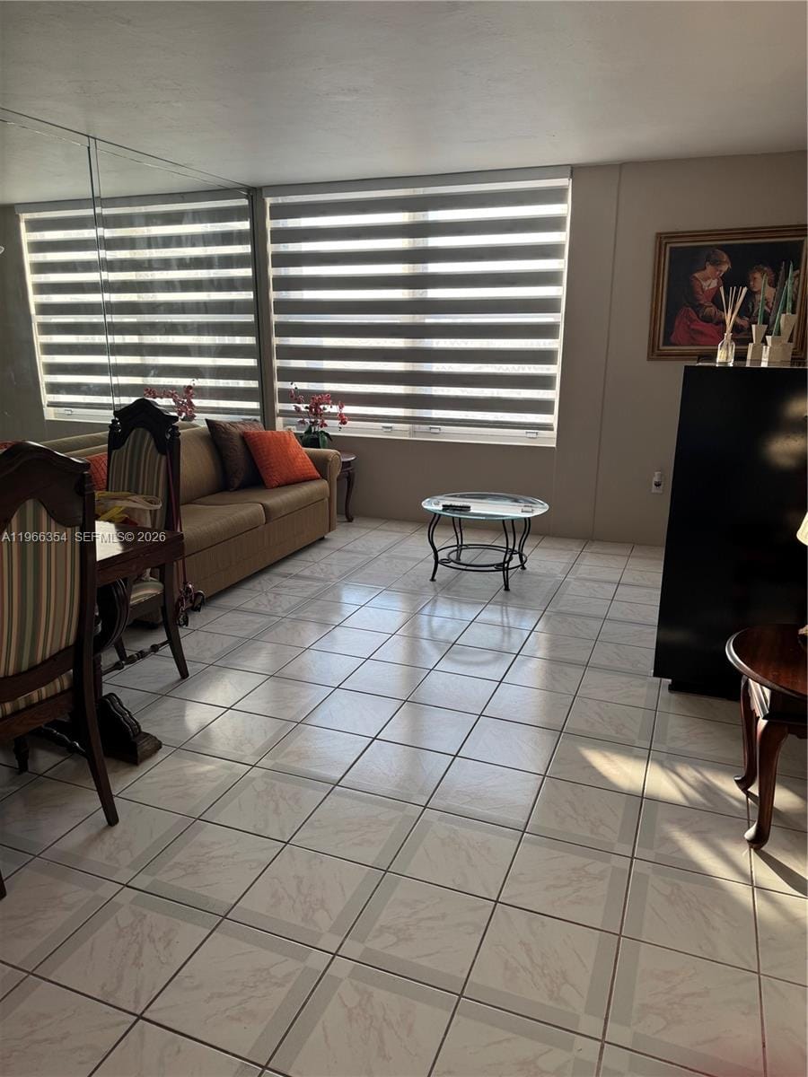 2899 Collins Avenue 936, Miami Beach, FL 33140 photo 23