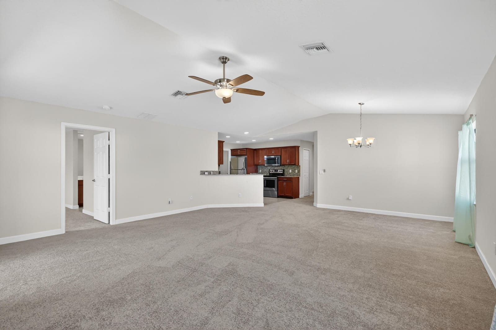 7 Aragon Lane — photo 11
