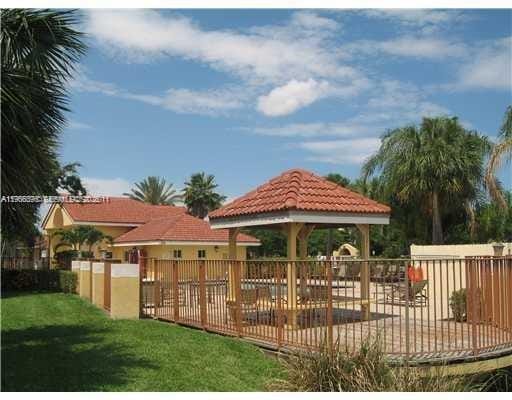 7610 Westwood Drive 120, Tamarac, FL 33321 photo 5