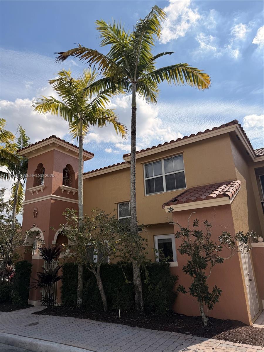 906 SW 143rd Avenue, Pembroke Pines, FL 33027, Pembroke Pines