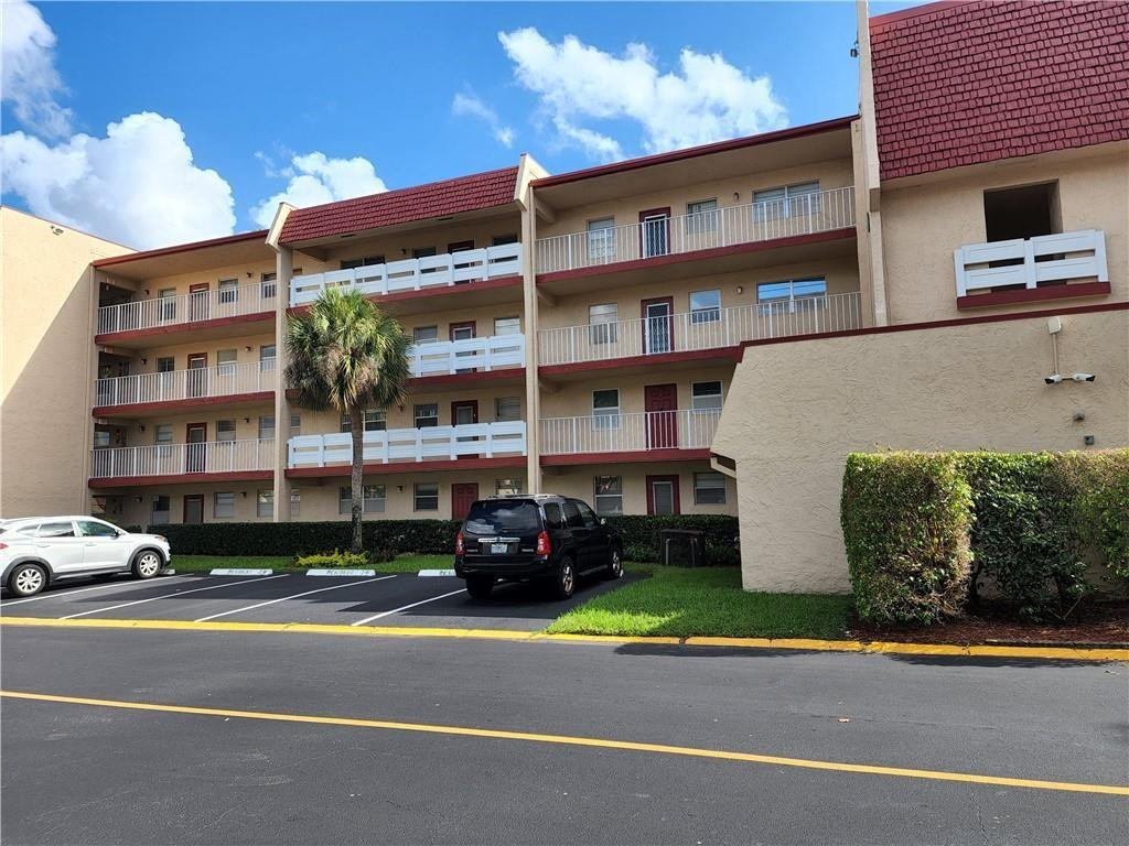 1005 Country Club Drive 207, Margate, FL 33063, Margate