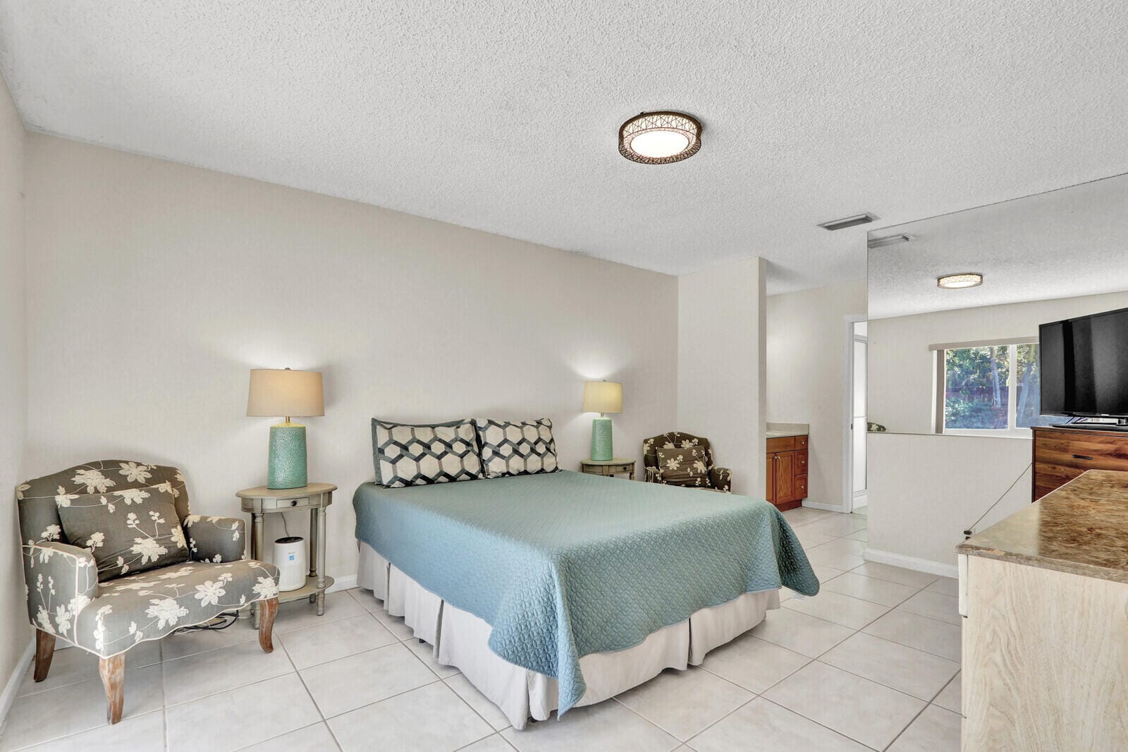 105 Sunflower Circle, Royal Palm Beach, FL 33411 photo 26