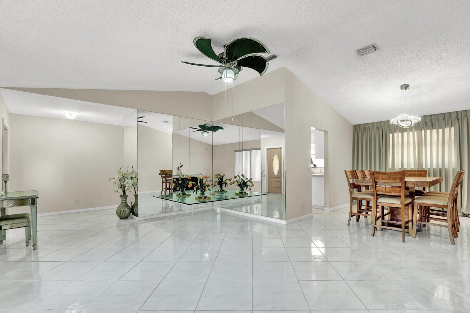 105 Sunflower Circle — photo 5