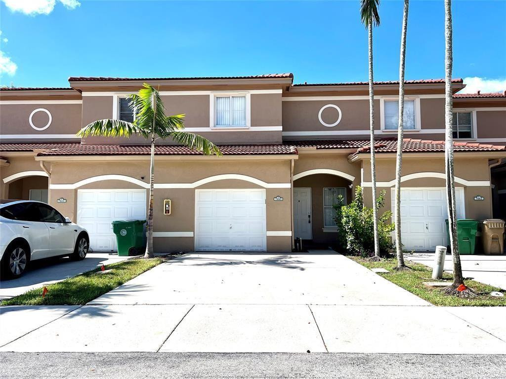 7893 N Southwood Circle, Davie, FL 33328, Davie