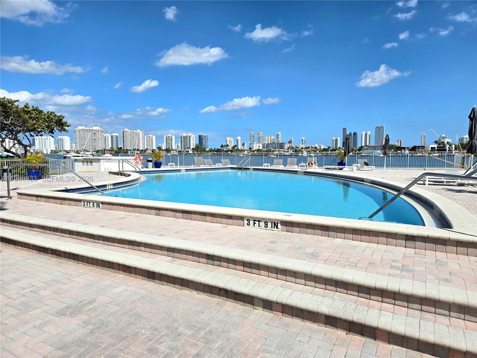 16546 NE 26th Avenue 2B, North Miami Beach, FL 33160 photo 16