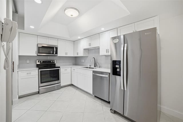 6805 Willow Wood Drive 5022, sold in Willowwood Midrise, Boca Raton, FL
