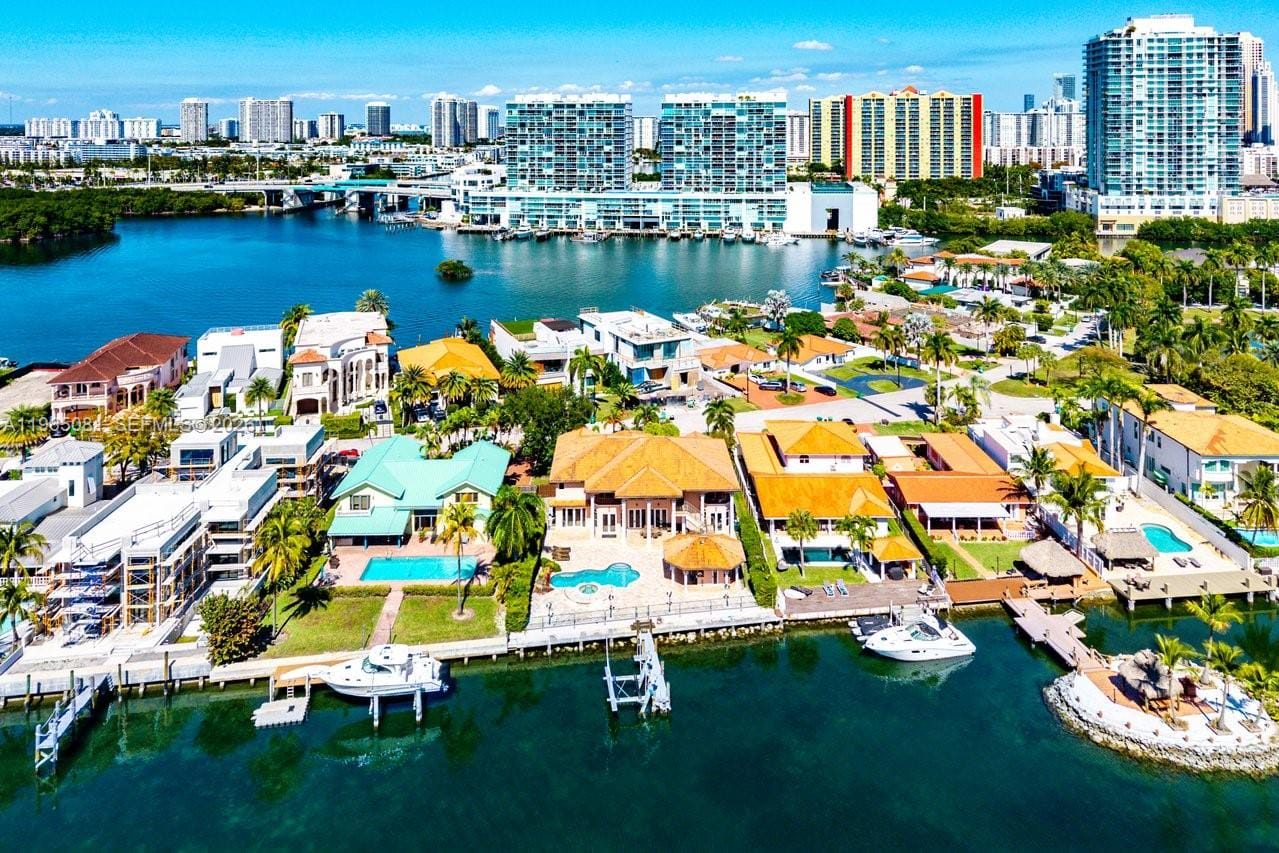 306 Atlantic Avenue, Sunny Isles Beach, FL 33160 photo 2