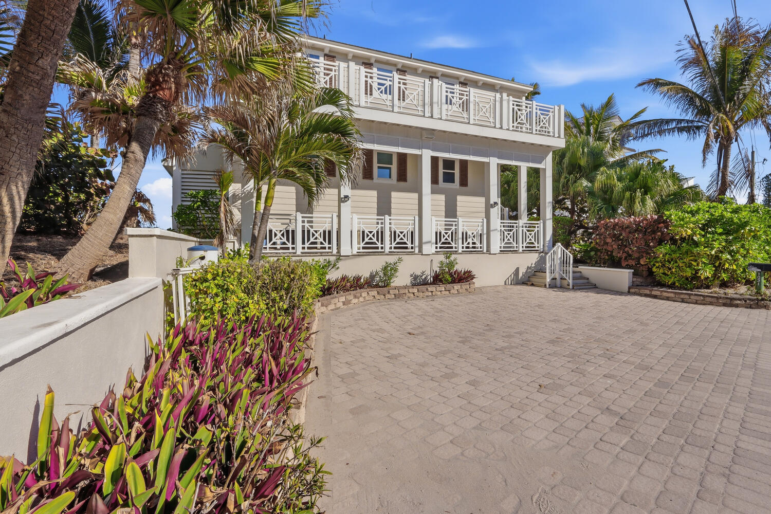 1031 SE Macarthur Boulevard, Stuart, FL 34996, Stuart
