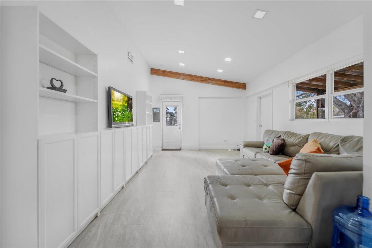 1205 Coffey Road — photo 10