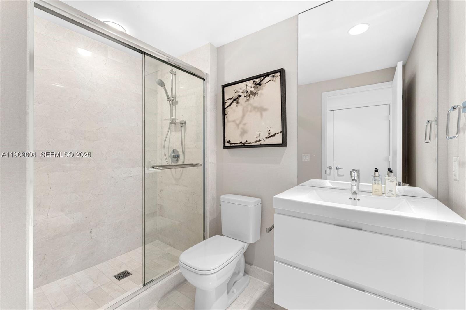 17301 Biscayne Boulevard 2110, North Miami Beach, FL 33160 photo 22