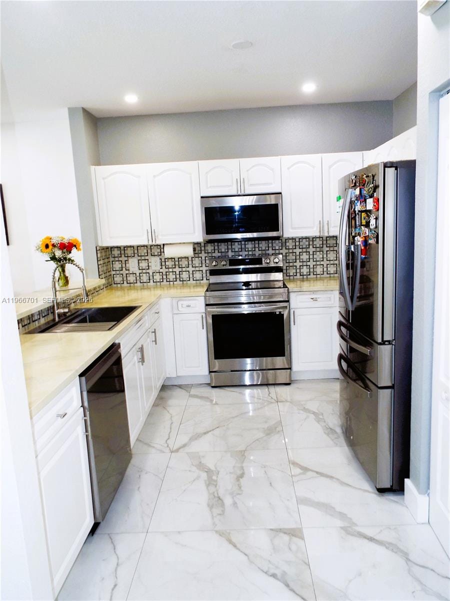 21470 SW 85th Path — photo 11