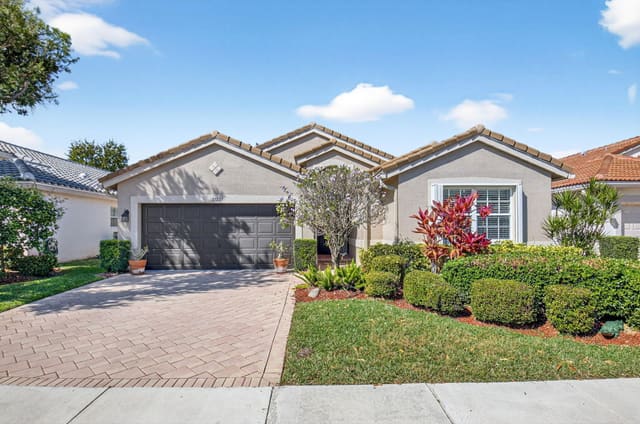 12227 Callaway Gardens Road, sold in Lakeridge Greens At Piper, Boynton Beach, FL