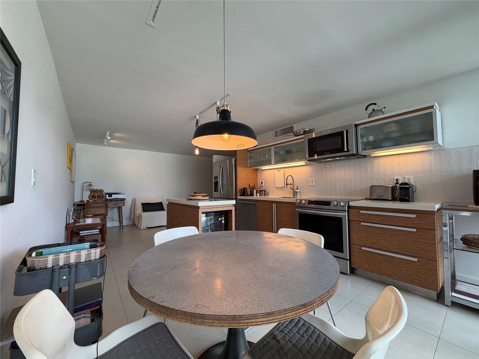 1301 River Reach Drive 306 — photo 7