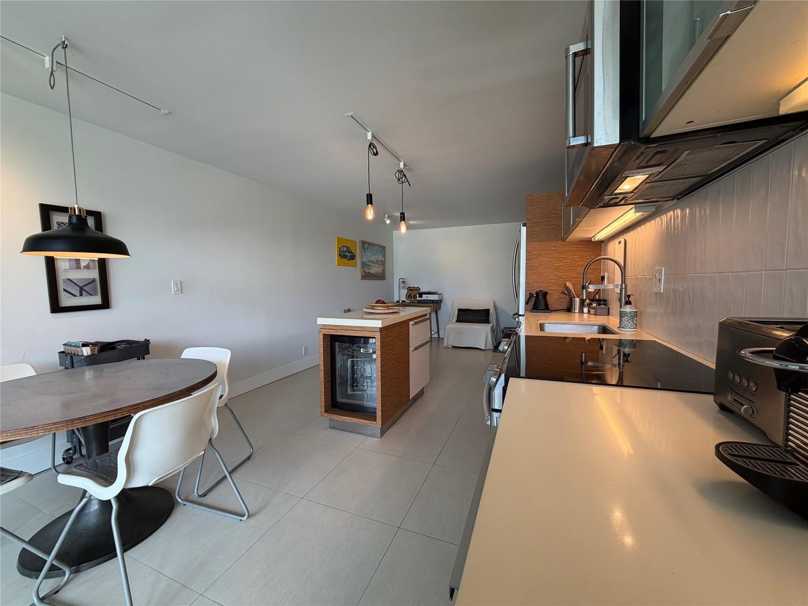 1301 River Reach Drive 306 — photo 8