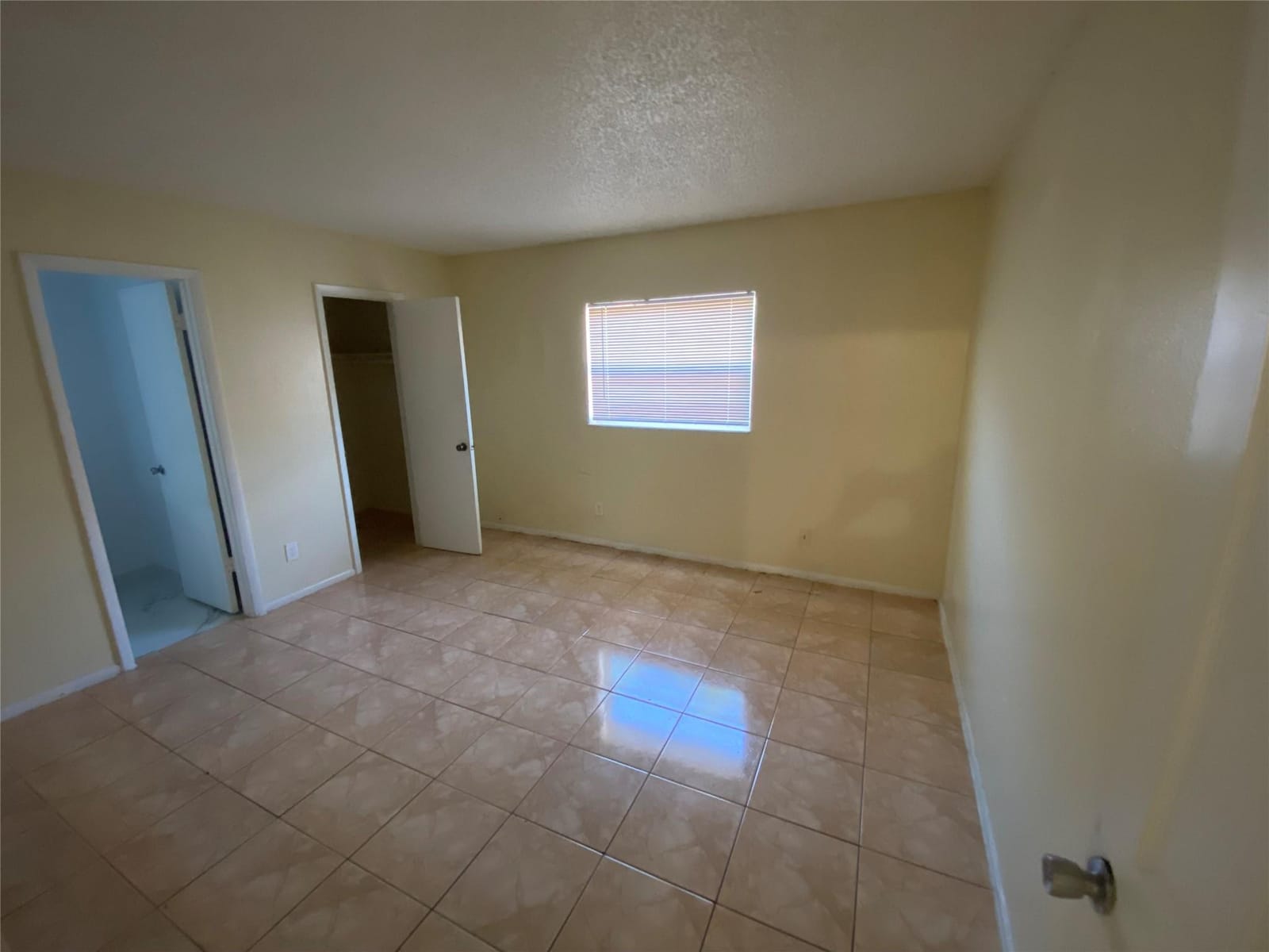 7625 SW 10th Street — photo 12
