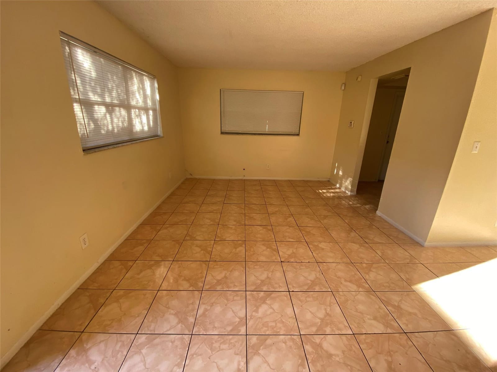 7625 SW 10th Street — photo 5
