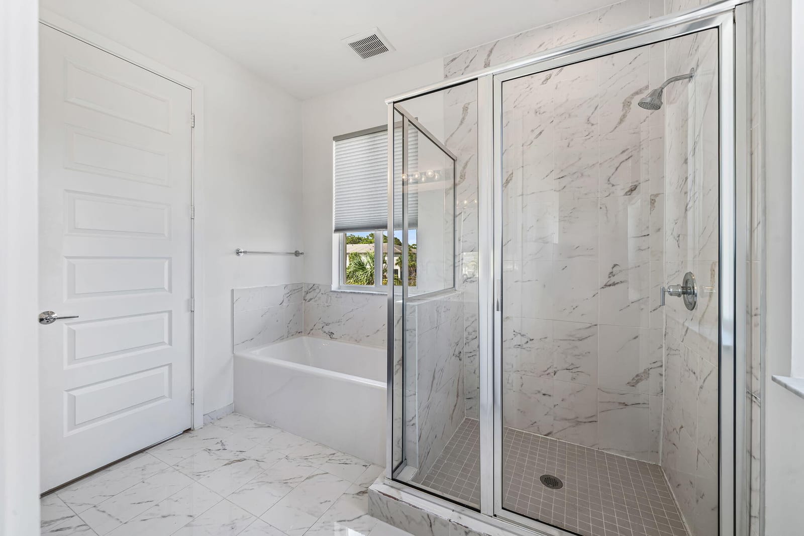 511 Pioneer Way, Royal Palm Beach, FL 33411 photo 18