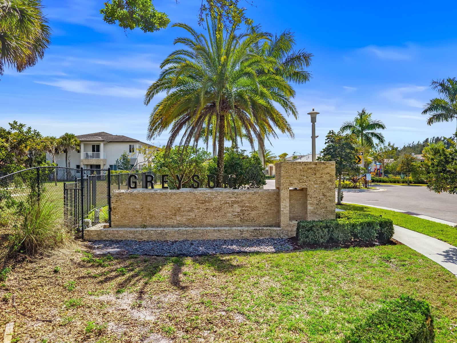 511 Pioneer Way, Royal Palm Beach, FL 33411 photo 29