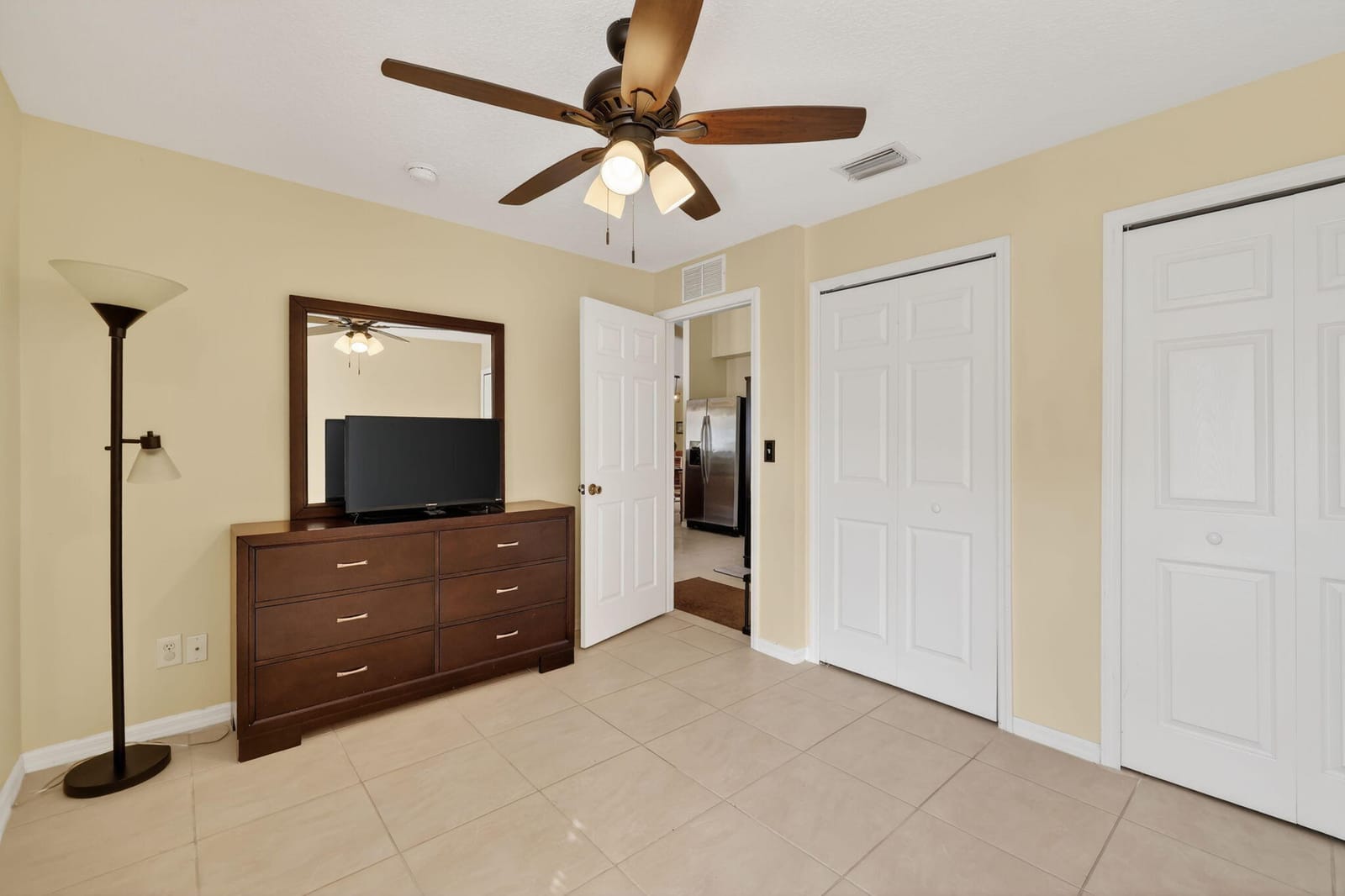 1534 SW Hutchins Street — photo 12