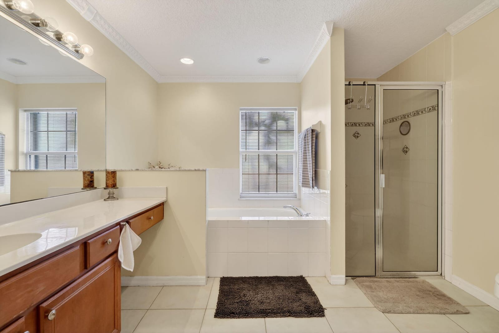 1534 SW Hutchins Street — photo 10