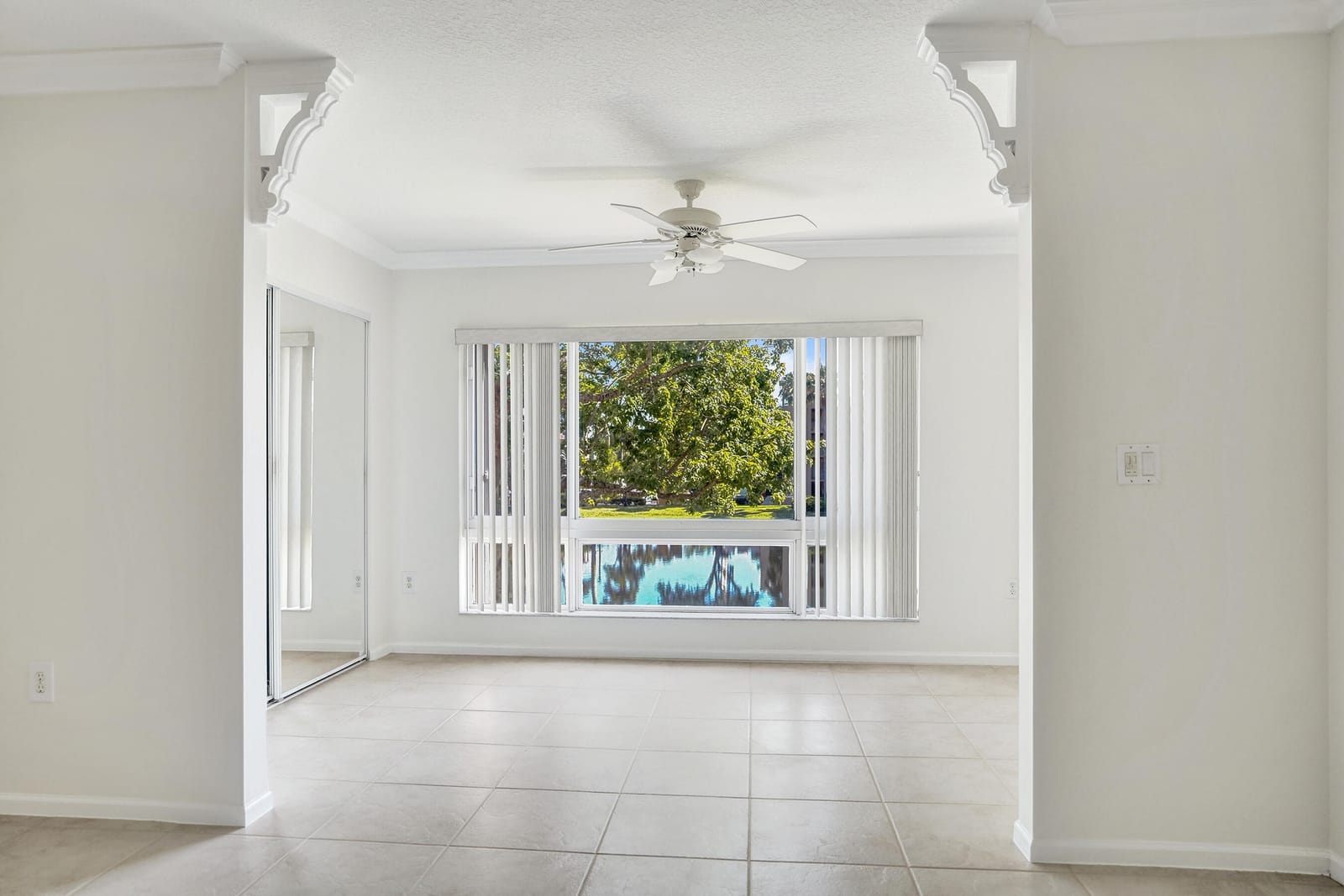 5777 Gemstone Court 207, Boynton Beach, FL 33437 photo 11