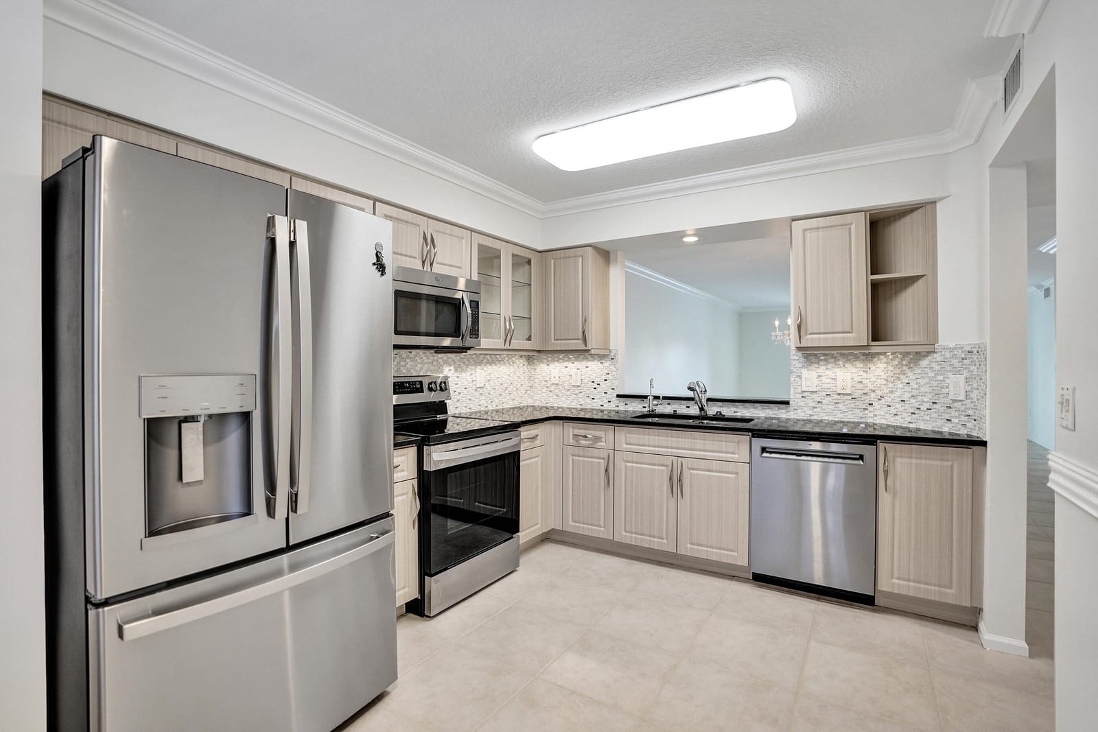 5777 Gemstone Court 207, Boynton Beach, FL 33437 photo 5
