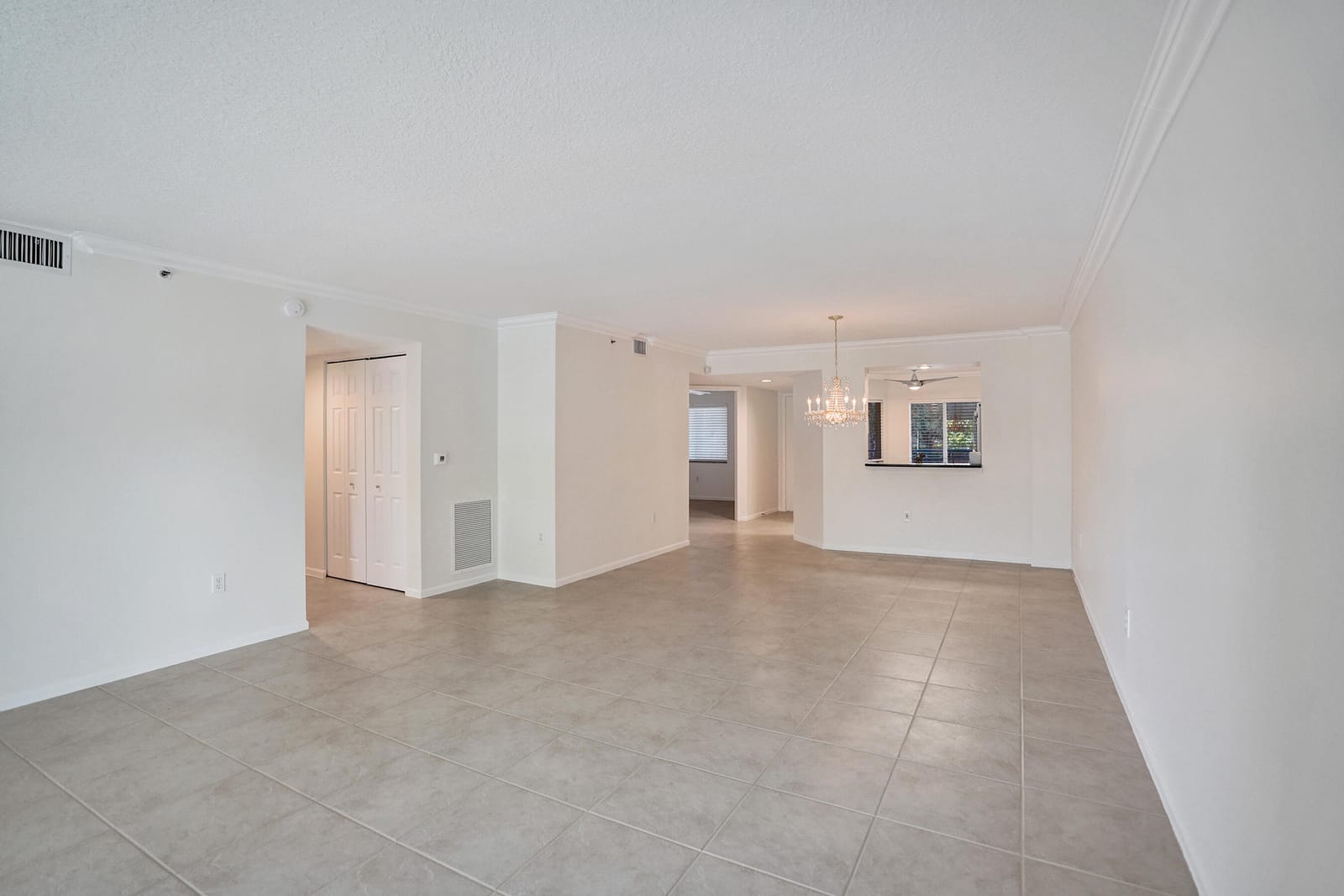 5777 Gemstone Court 207, Boynton Beach, FL 33437 photo 8