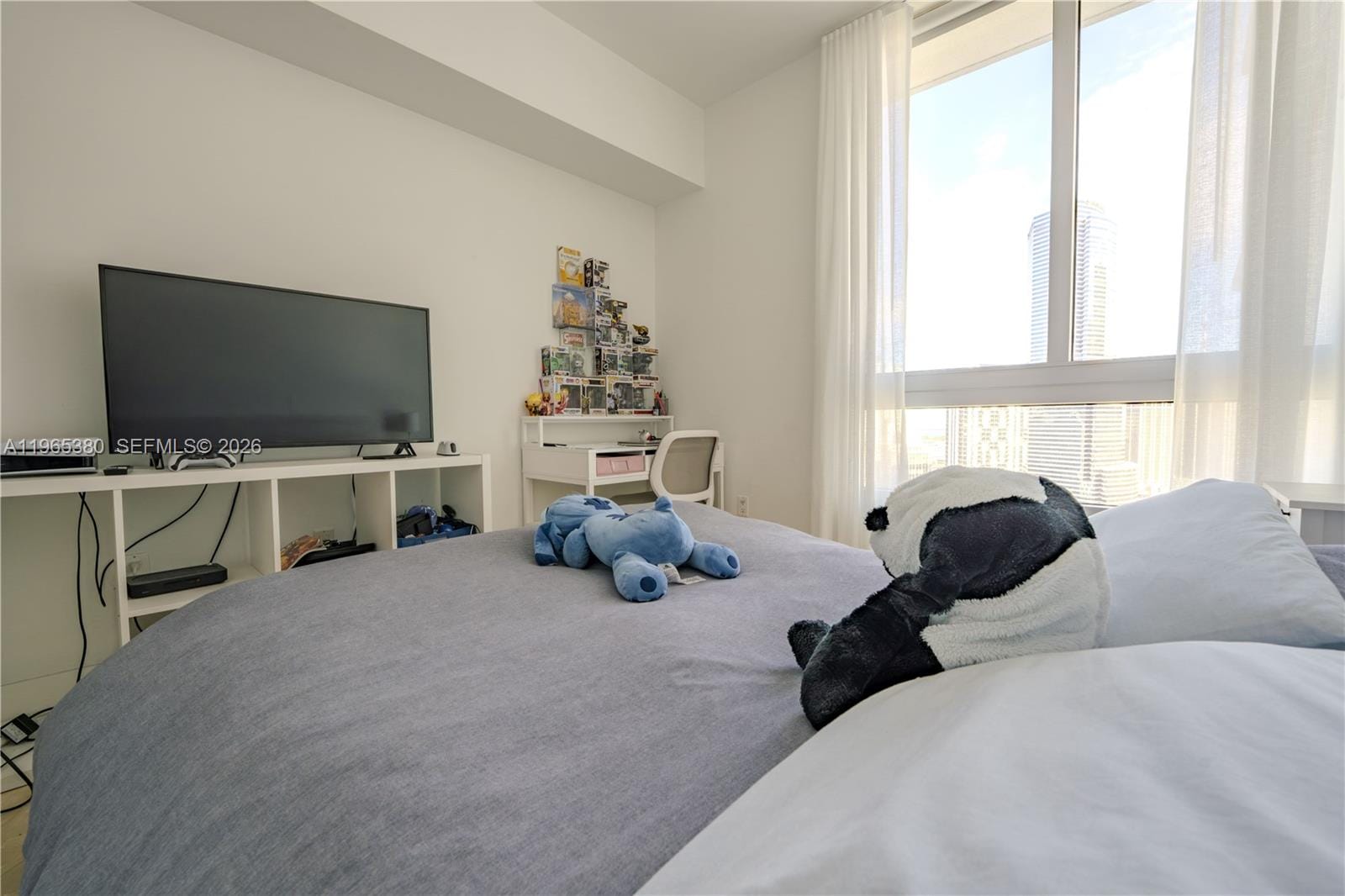 350 S Miami Avenue 3203, Miami, FL 33130 photo 16