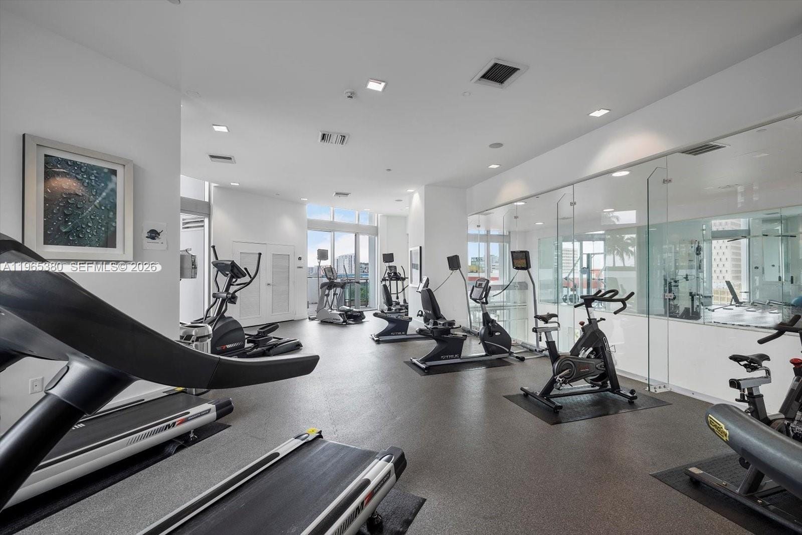 350 S Miami Avenue 3203, Miami, FL 33130 photo 22