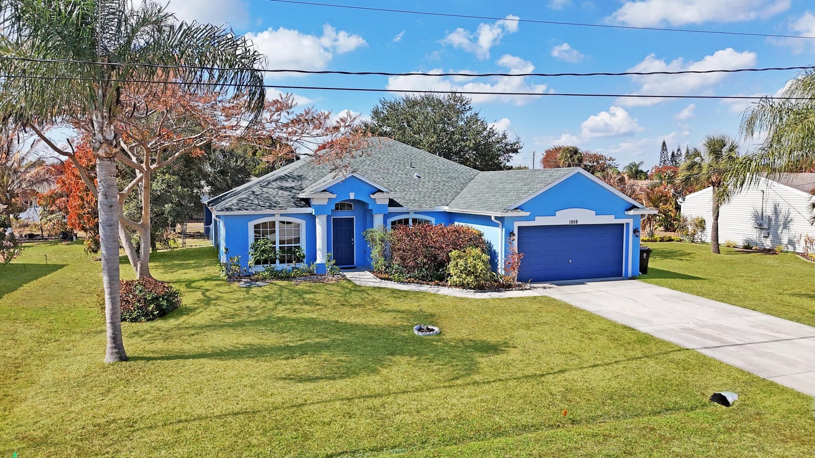 1958 SE Mandrake Circle, Port St. Lucie, FL 34952