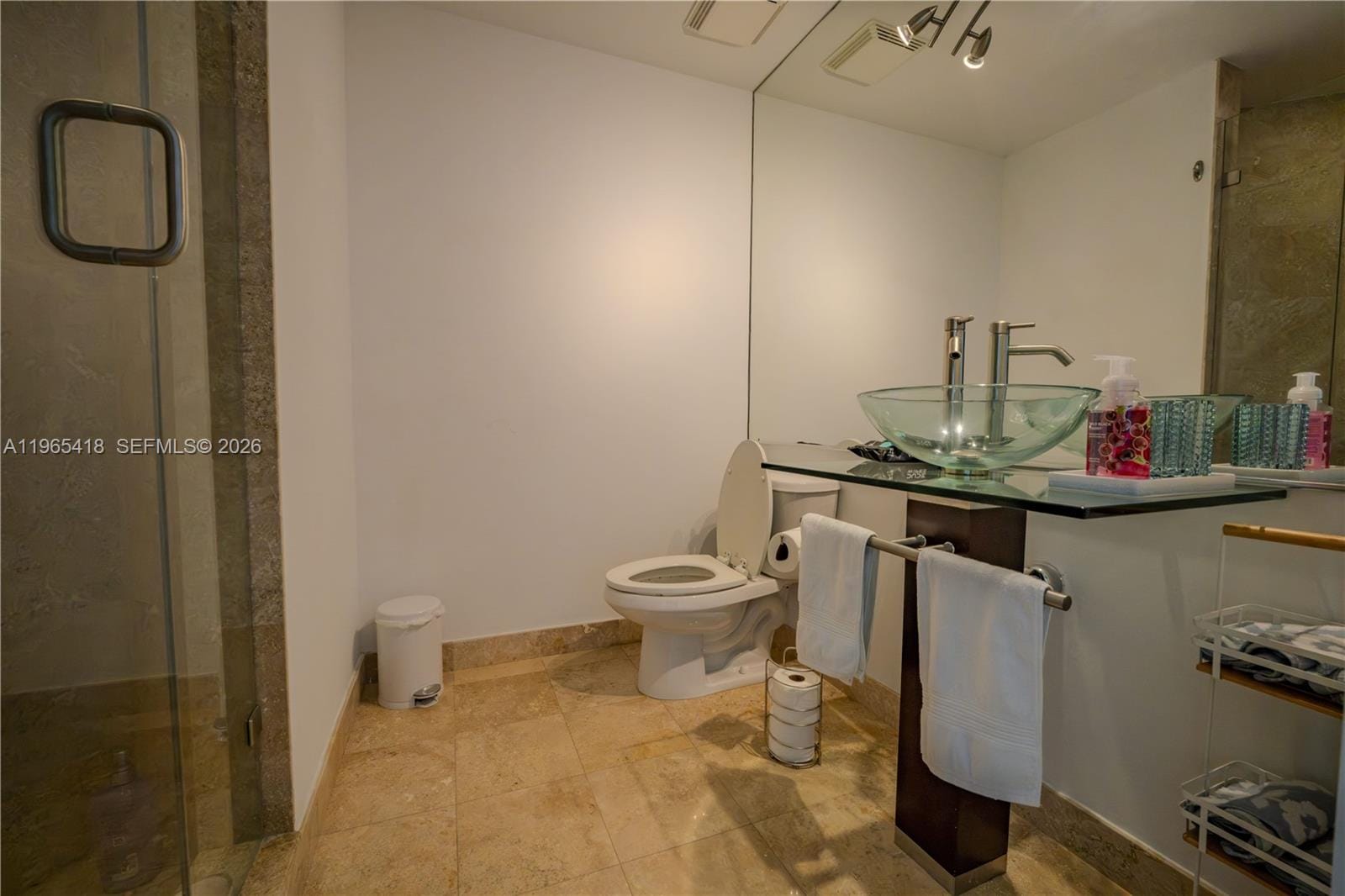 350 S Miami Avenue 3203, Miami, FL 33130 photo 21