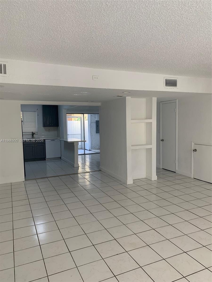 6520 SW 41st Street 6520 — photo 5