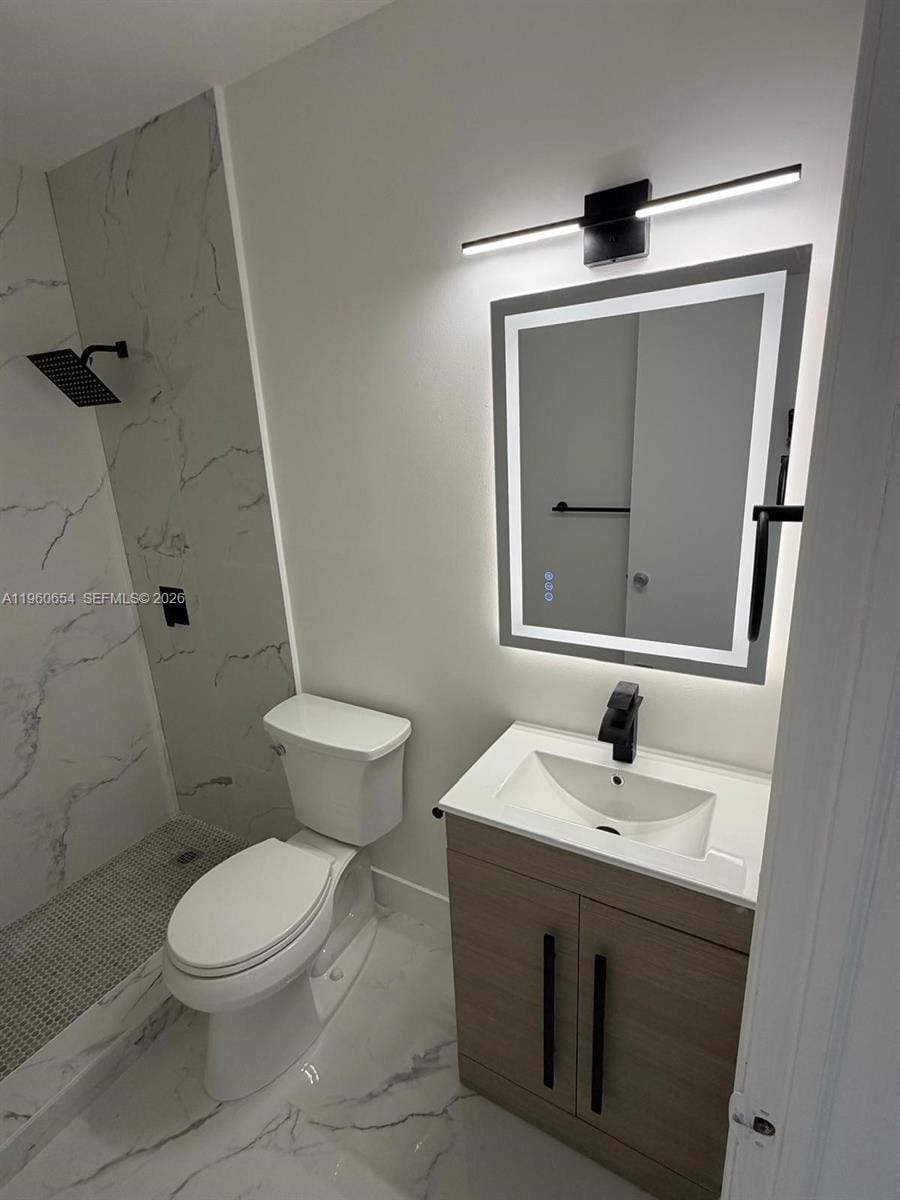 725 SW 11th Avenue 17F, Hallandale Beach, FL 33009 photo 14