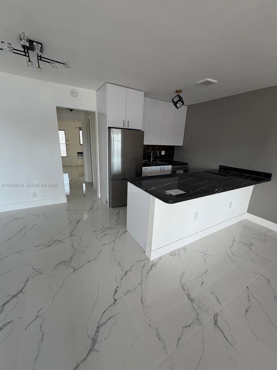 725 SW 11th Avenue 17F, Hallandale Beach, FL 33009 photo 19