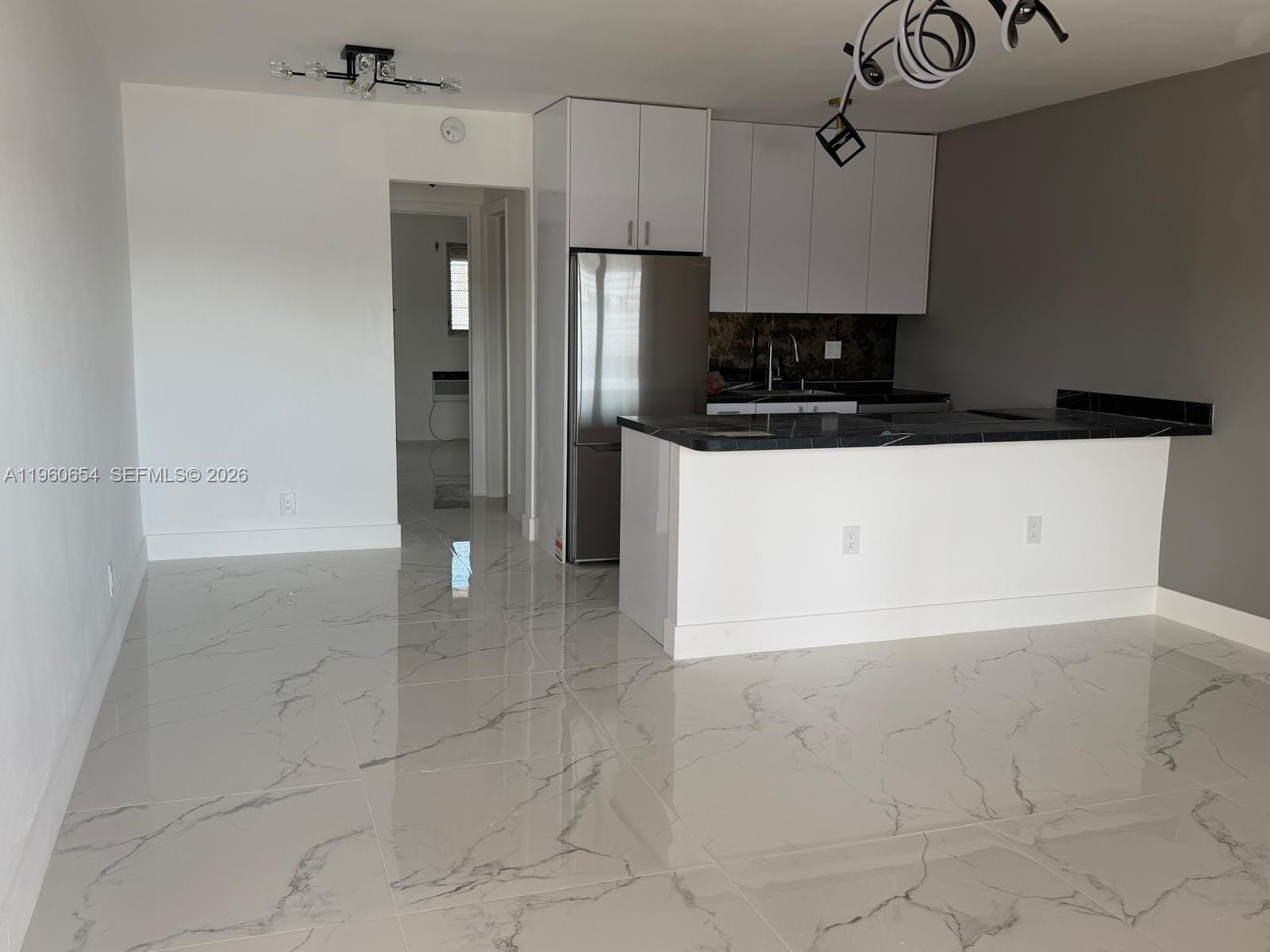 725 SW 11th Avenue 17F, Hallandale Beach, FL 33009 photo 20