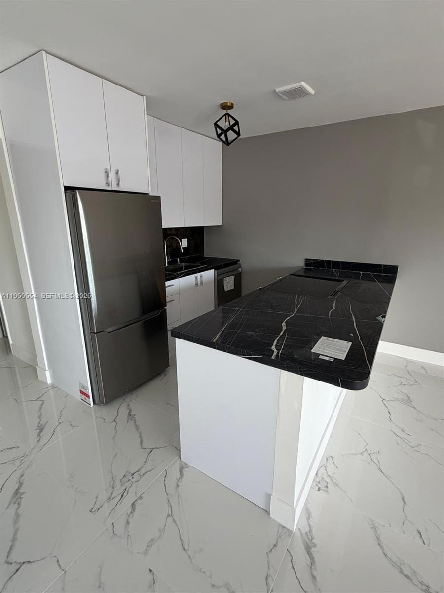 725 SW 11th Avenue 17F, Hallandale Beach, FL 33009 photo 21