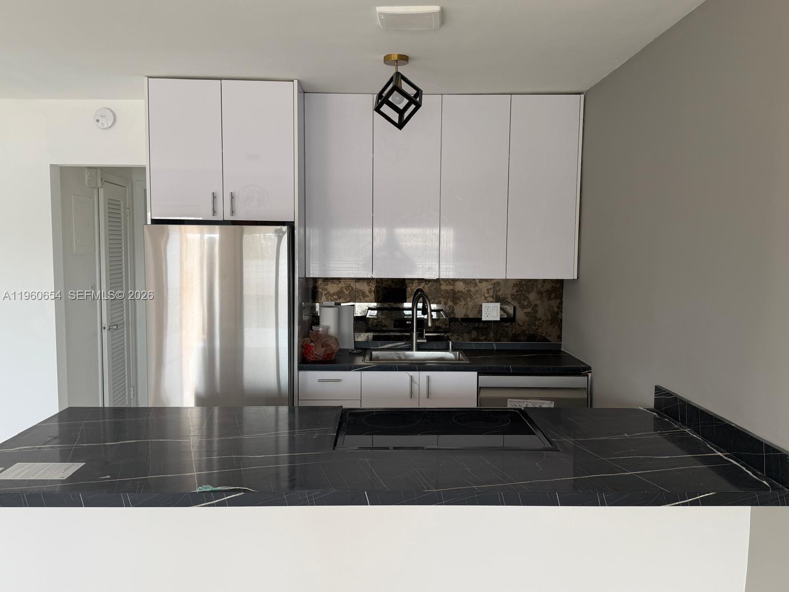 725 SW 11th Avenue 17F — photo 4