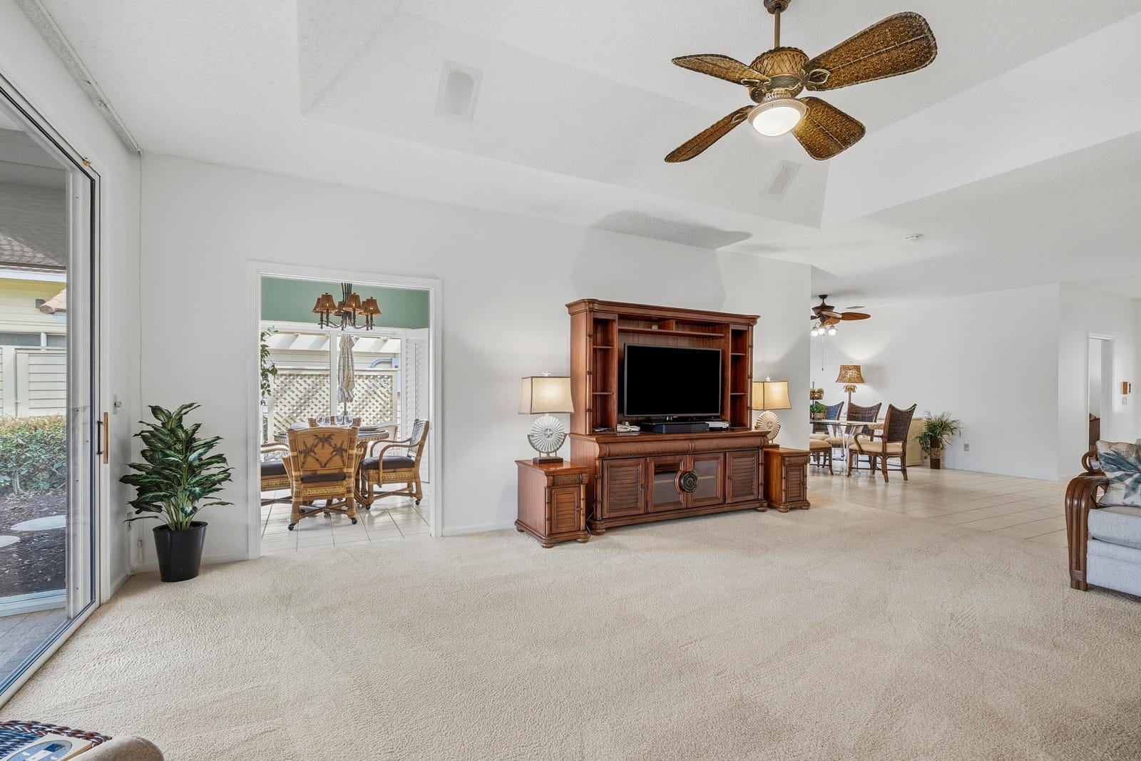 7040 SE Winged Foot Drive — photo 10