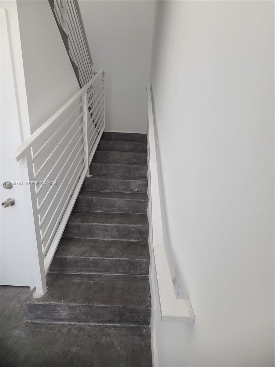 825 Michigan Avenue 7 — photo 2
