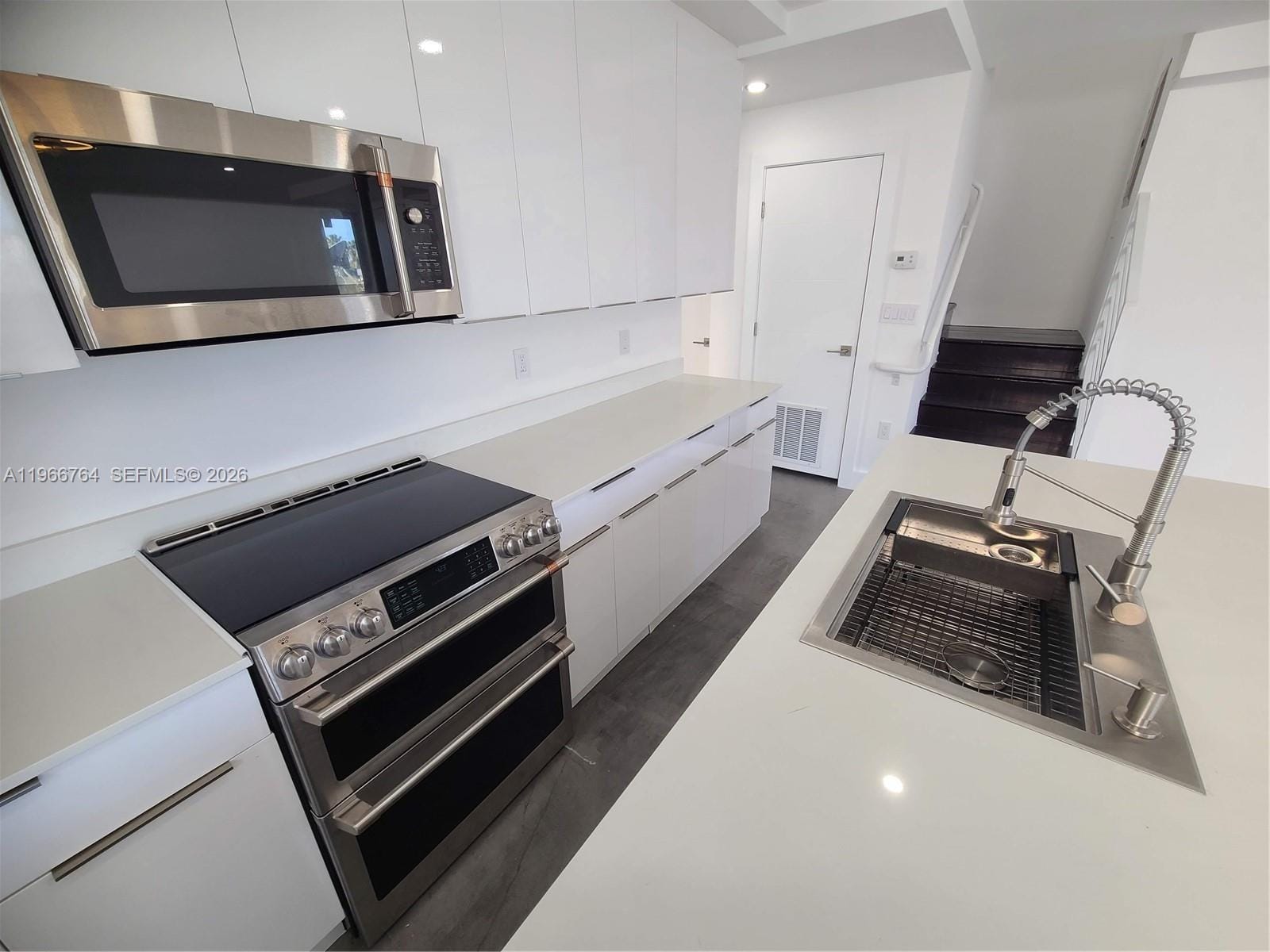 825 Michigan Avenue 7 — photo 7