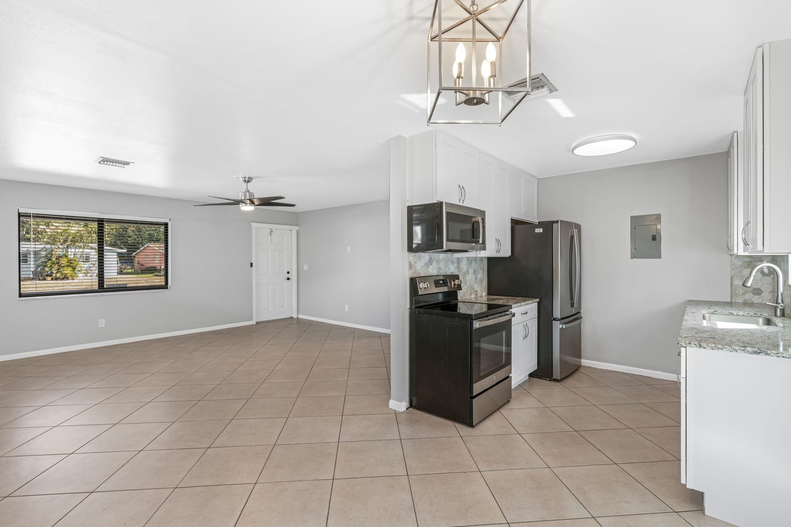 59 Andros Road, Palm Springs, FL 33461 photo 6