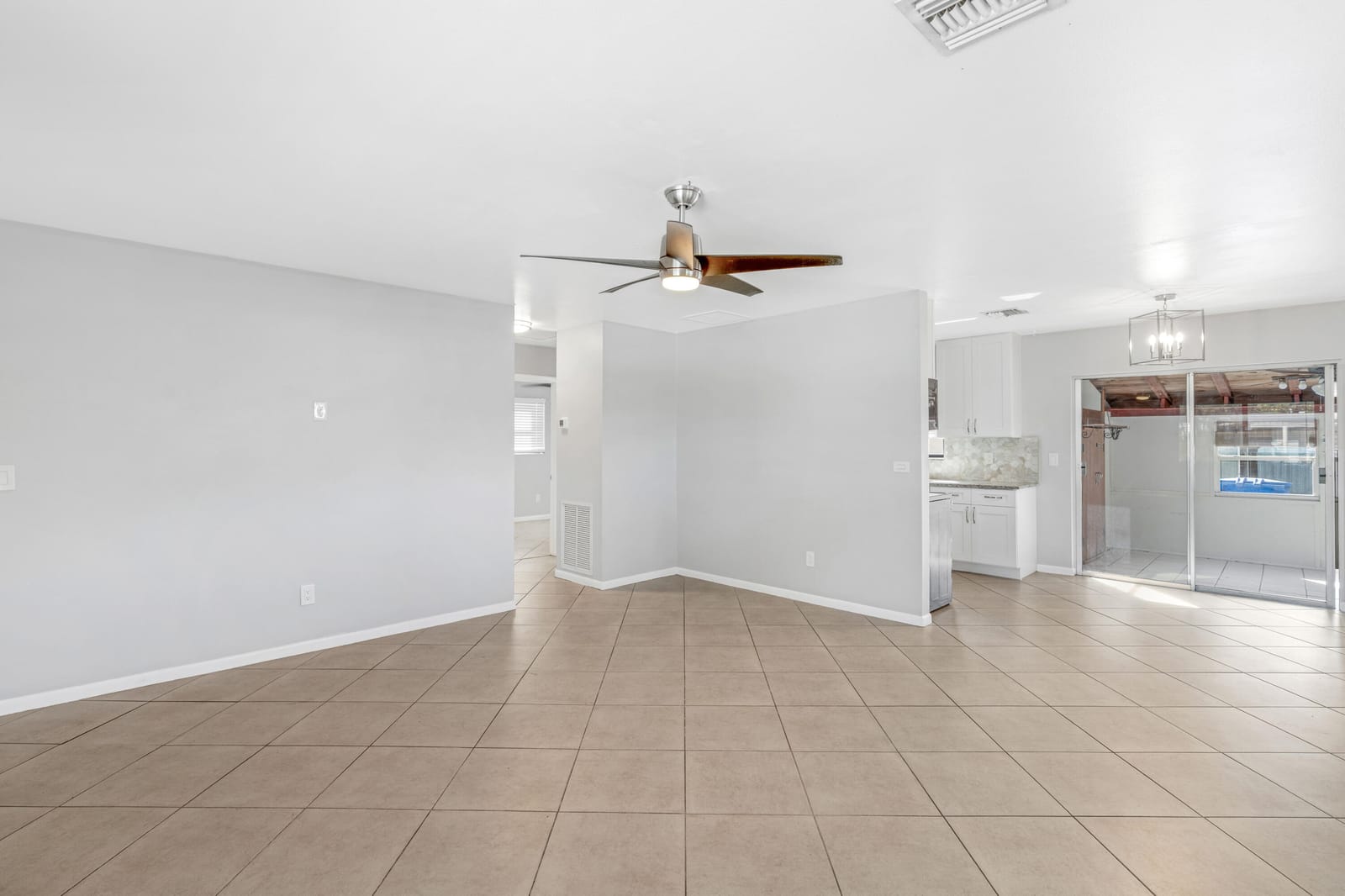 59 Andros Road, Palm Springs, FL 33461 photo 8