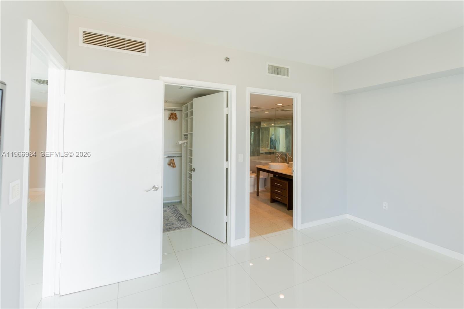 465 Brickell Avenue 4802 — photo 11