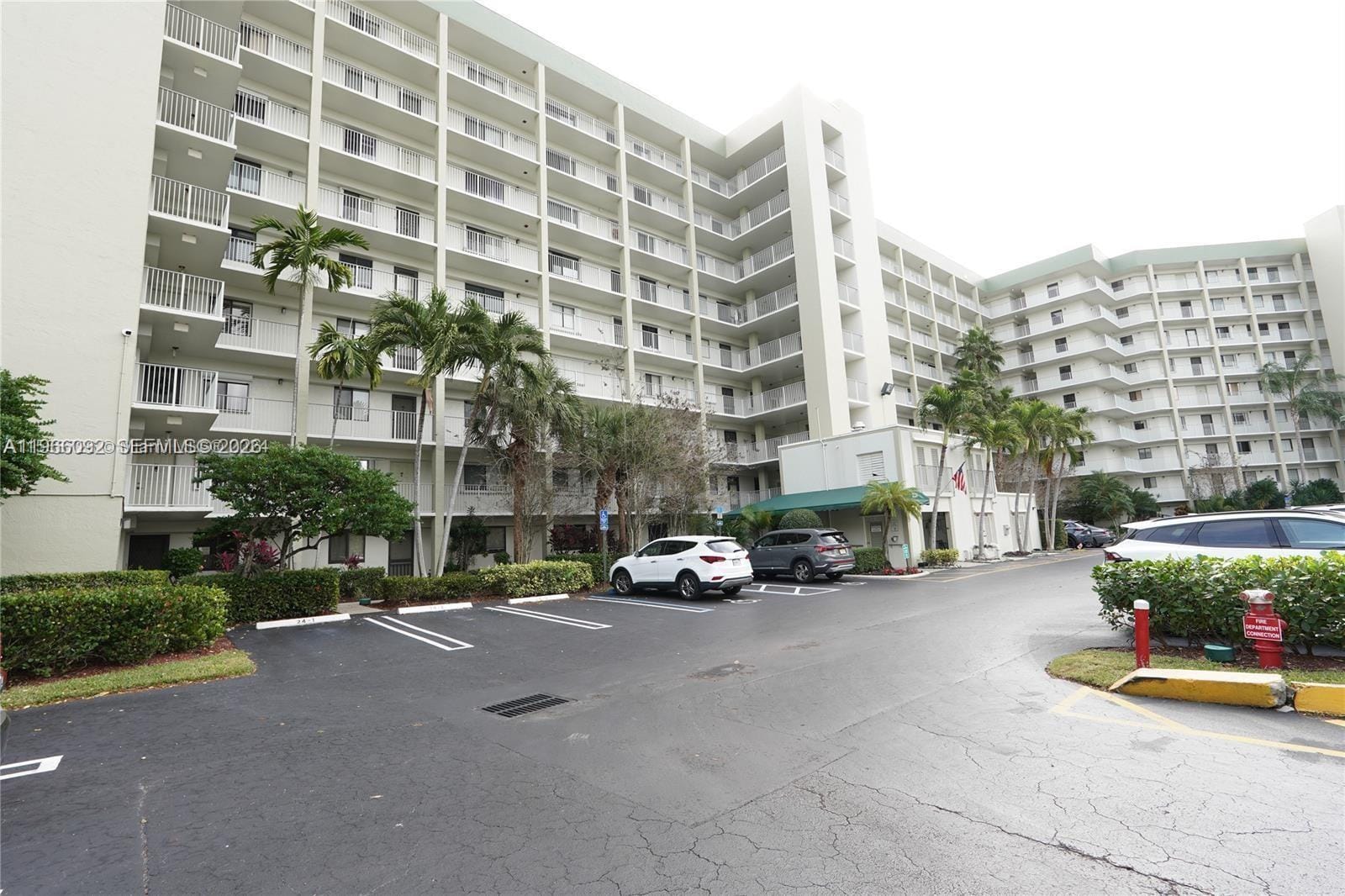 2334 S Cypress Bend Drive 505, Pompano Beach, FL 33069