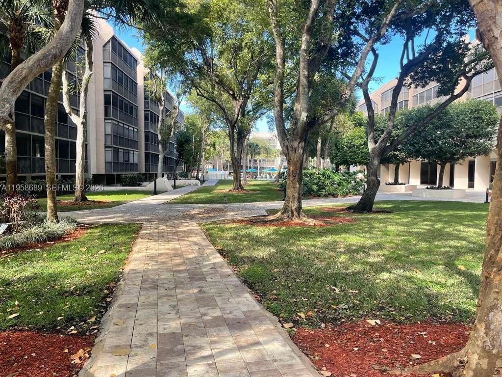 2802 N 46th Avenue B425, Hollywood, FL 33021 photo 22