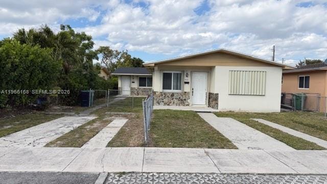 9221 SW 39th Street, Miami, FL 33165
