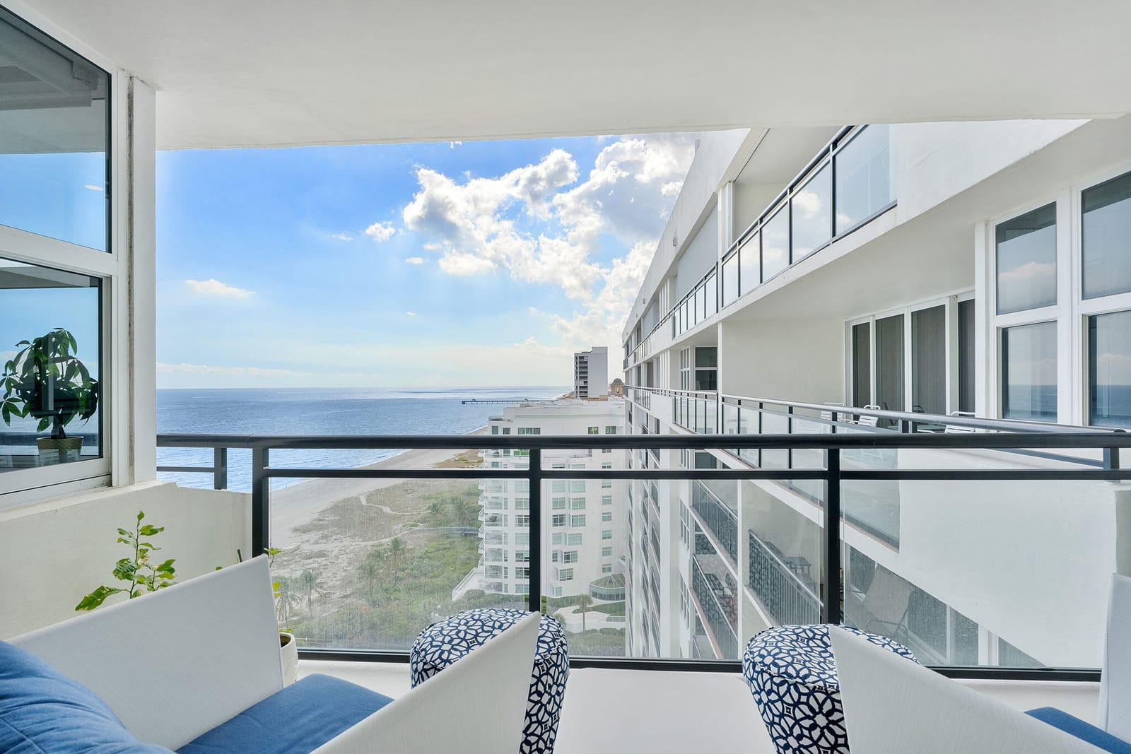 2 bedroom home for sale at 2000 Ocean, Boca Raton, FL 33432 — $1,400,000
