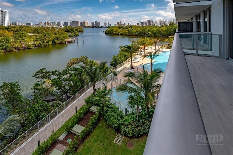 16385 Biscayne Boulevard 405, Aventura, FL 33160 photo 15