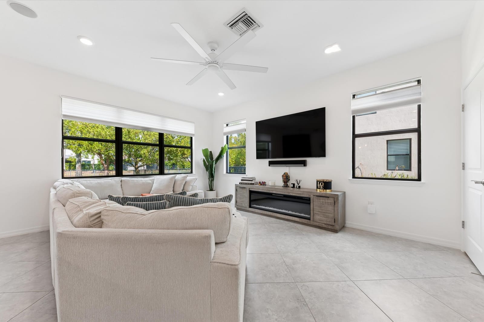 8289 Cadre Noir Road, Lake Worth, FL 33467 photo 8